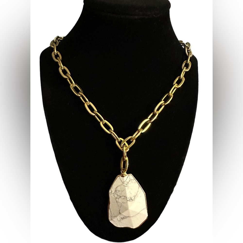 Gold tone large link chain 18” with Large Magnesite Pendant 2” L x 1.78” W
